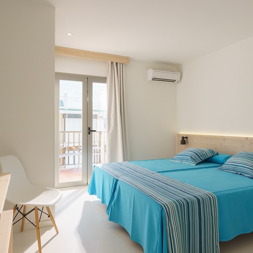  DOUBLE ROOM WITH BALCONY AND SEA Eolo Hotel